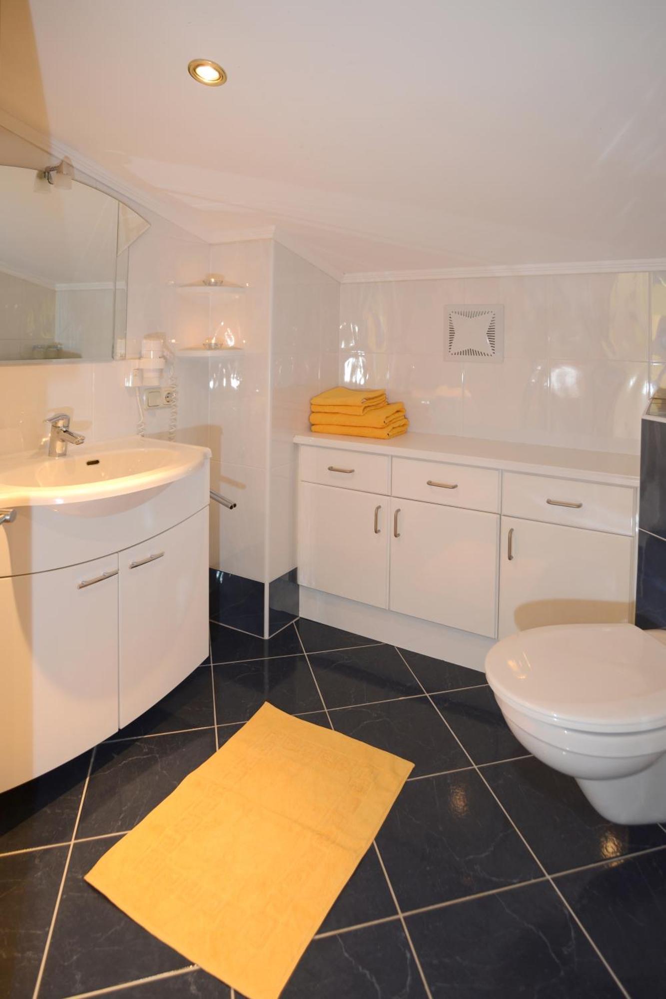 Apartments Tirolerhaus Kossen Bilik gambar