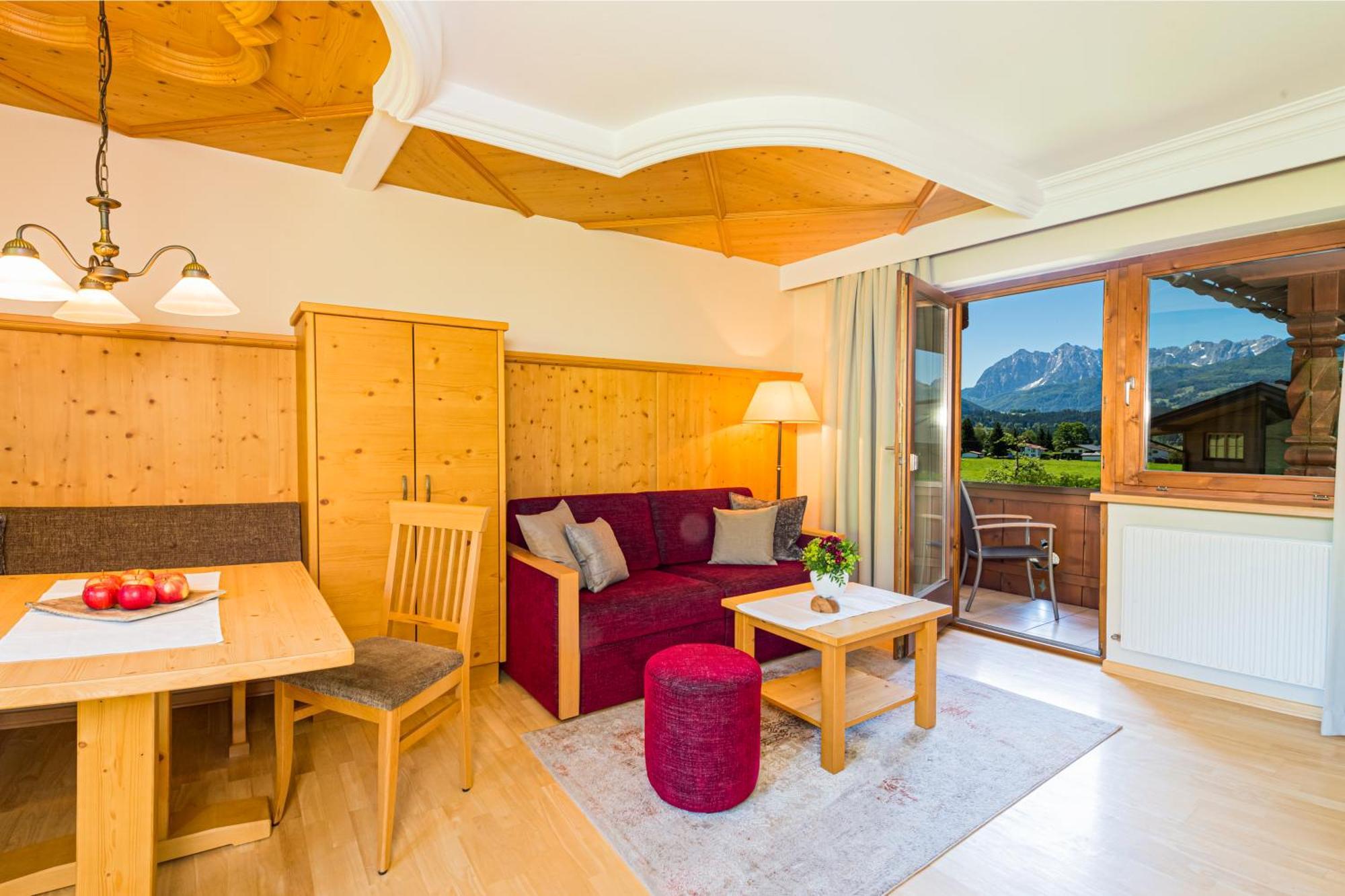 Apartments Tirolerhaus Kossen Bilik gambar