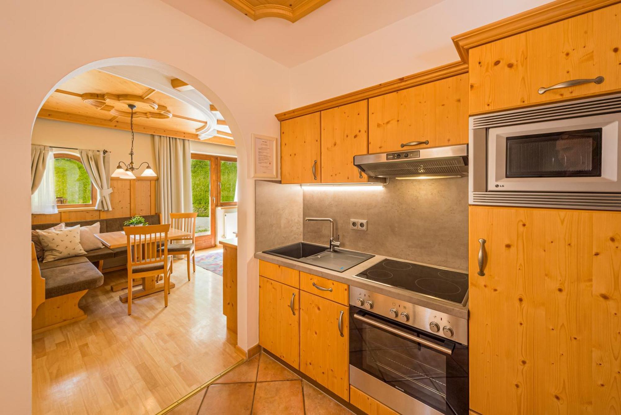 Apartments Tirolerhaus Kossen Bilik gambar